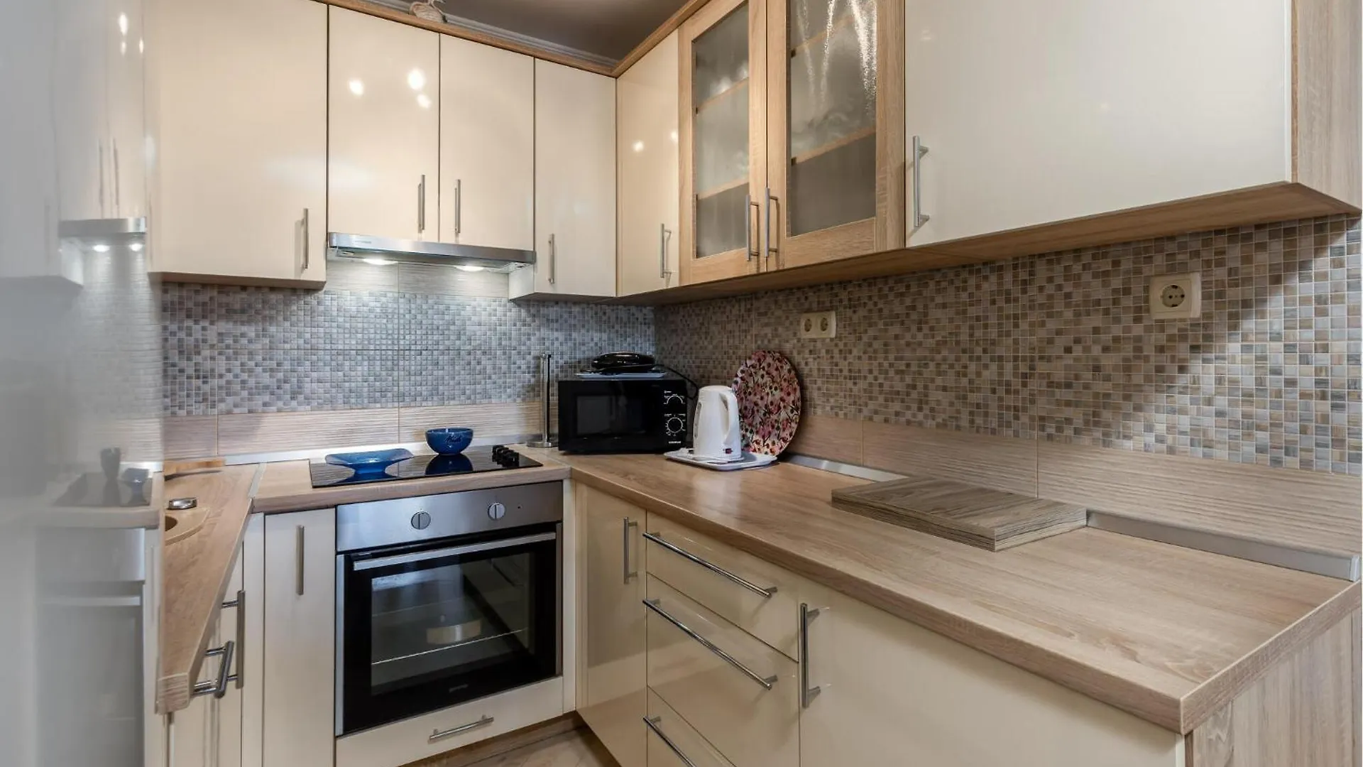 Amazing Apartment In Banjol With Wifi 0*,  Croatia